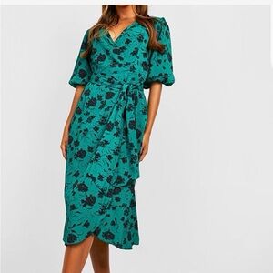 Boohoo Teal and Black Floral Midi Dress